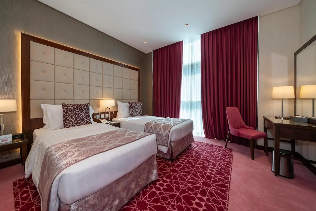 Διαμέρισμα Elegant 2Br New & Canal & Burj Views & Pool & Gym Ντουμπάι