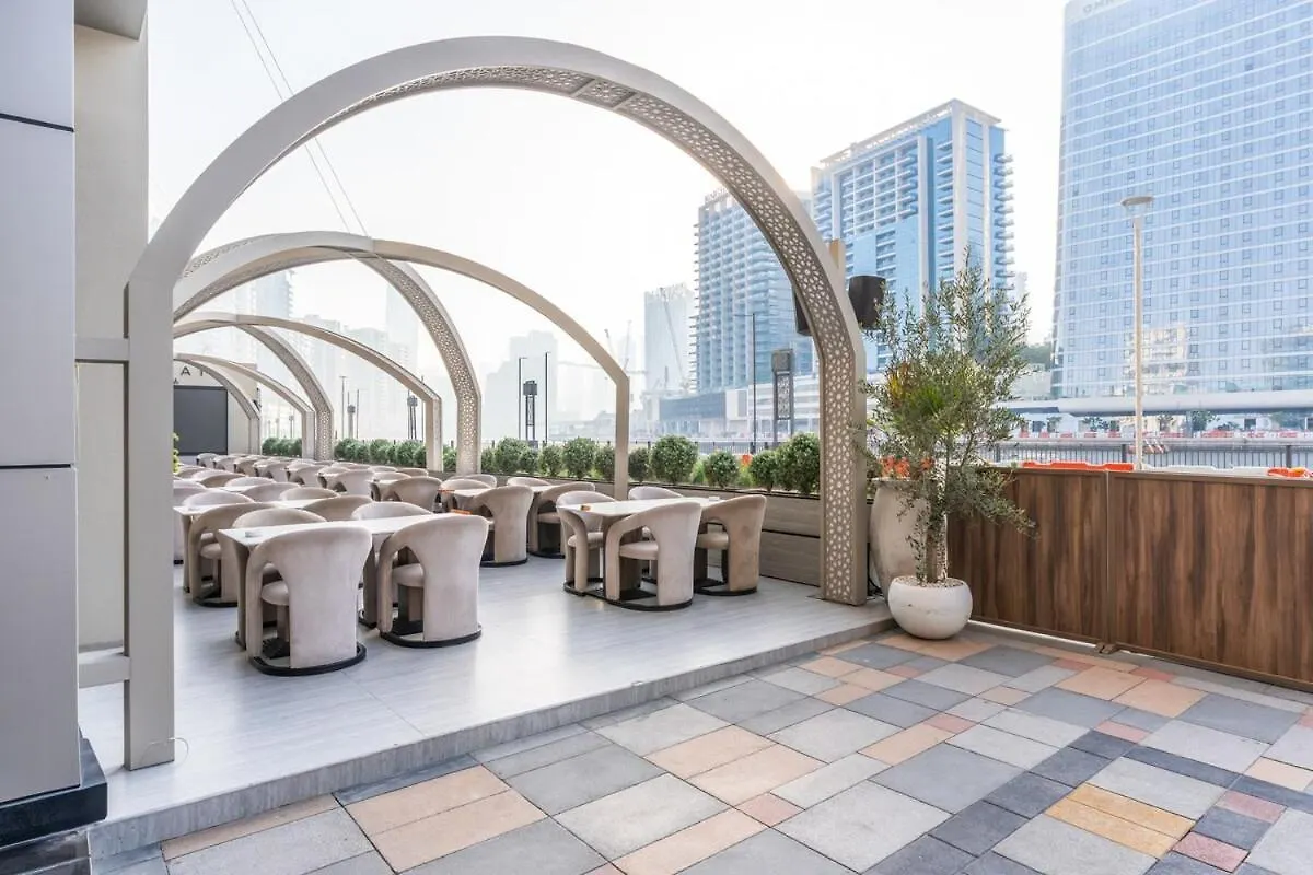 Elegant 2Br New & Canal & Burj Views & Pool & Gym Ντουμπάι Διαμέρισμα