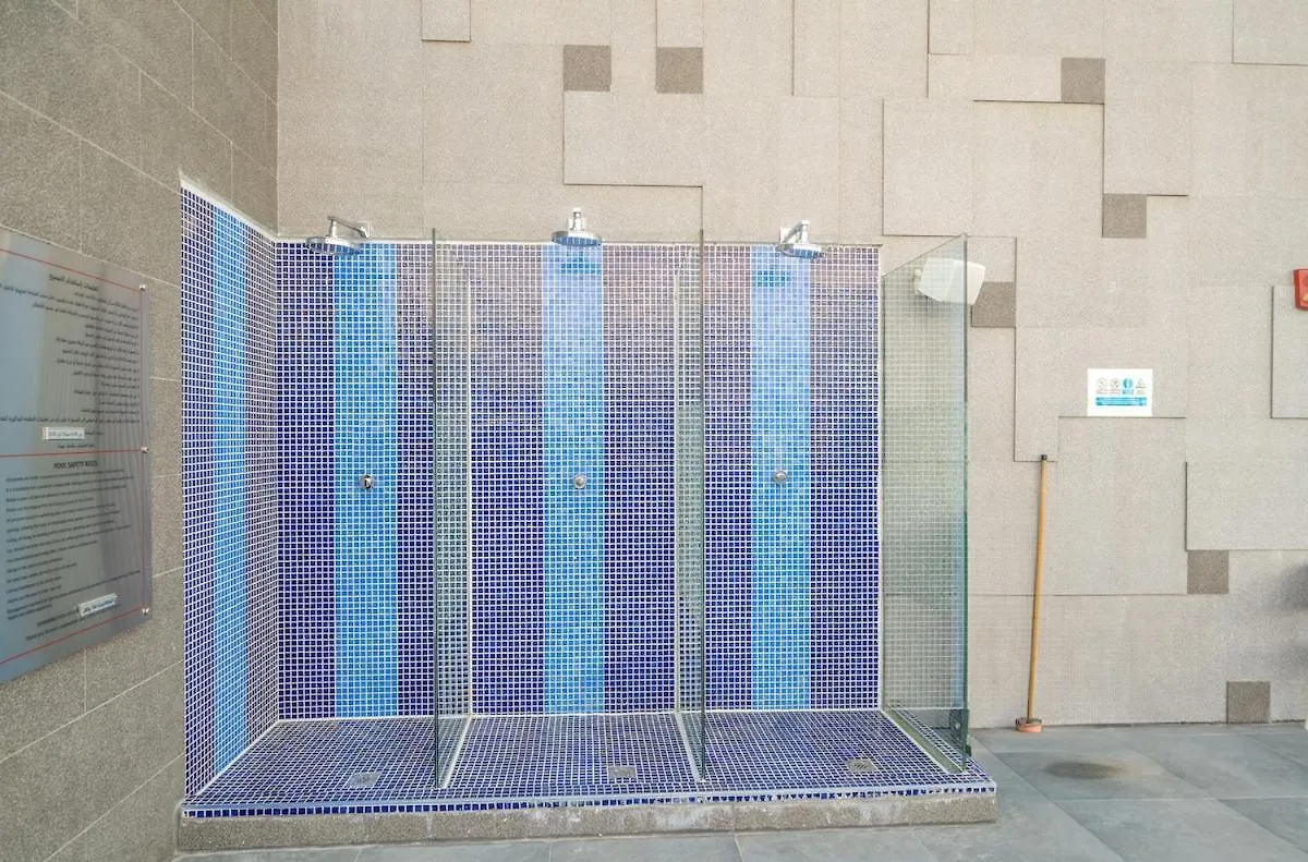 Elegant 2Br New & Canal & Burj Views & Pool & Gym Dubai